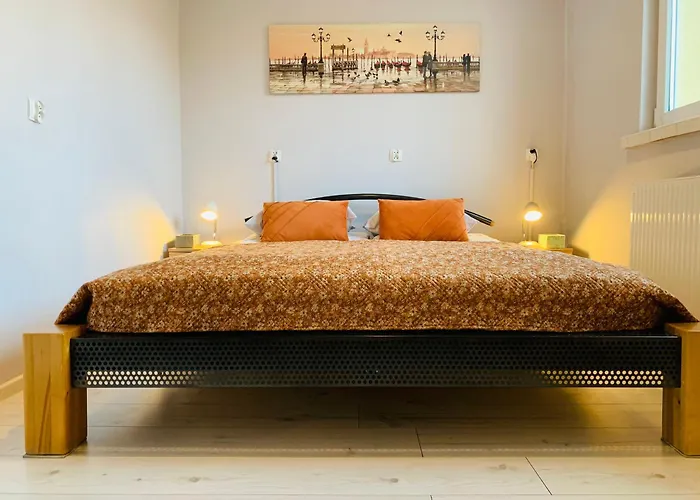 דירה Komfort Centrum אוסטראון